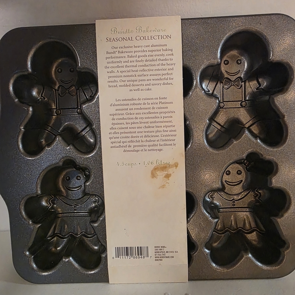 Nordic Ware Silver Gingerbread Kids Pan Also Comes With VMI Brand Cake Pan - Picture 3 of 13